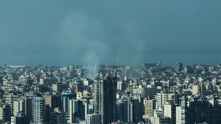 إعلام إسرائيلي: إذا استمرت العملية بلبنان لأسابيع فسيدخل الجيش في معضلة