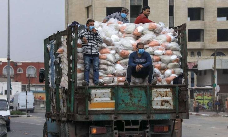 29 منظمة غير حكومية تتهم الجيش الإسرائيلي بتشجيع نهب المساعدات الإنسانية