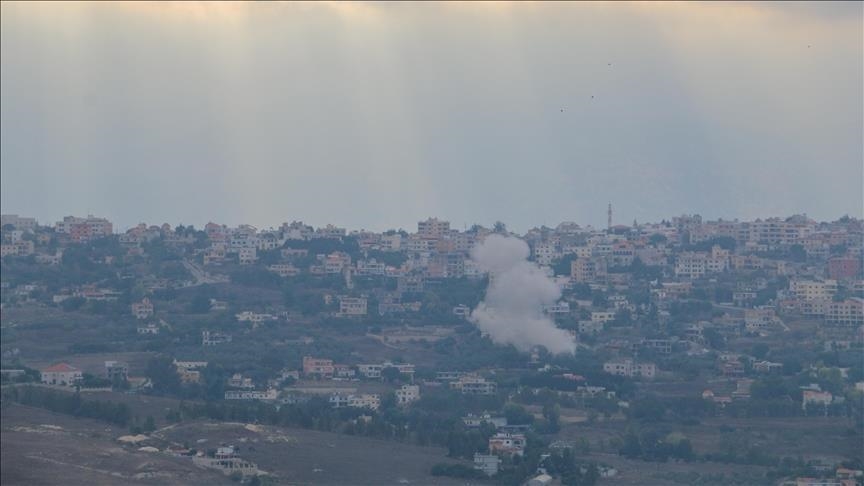 إسرائيل تفجر مسجدا بصور جنوبي لبنان