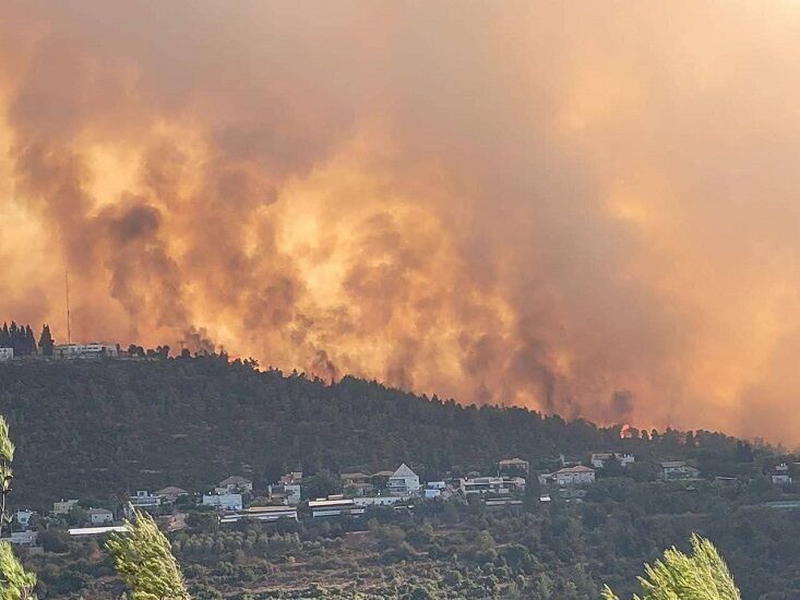 جهاز الإطفاء الإسرائيلي يرفع حالة التأهب إلى الدرجة القصوى