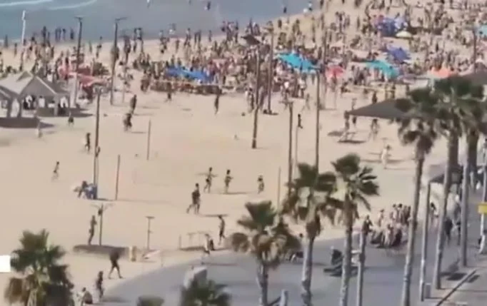 لواء احتياط يعلق على صورة هروب المتنزهين من شاطئ تل أبيب: تعني أننا لم ننتصر