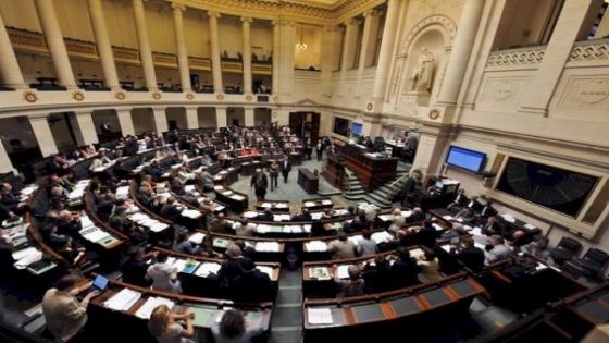 برلمان بروكسل يطالب الحكومة بتنفيذ مذكرات التوقيف الصادرة بحق نتنياهو