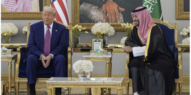 ترامب في خطابه بالرياض يدعو النظام السعودي لتطبيع علاقاته مع الكيان الإسرائيلي