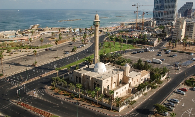 وزيرة اسرائيلية تدعو لاتخاذ خطوات ضد مساجد في القدس ويافا واللد