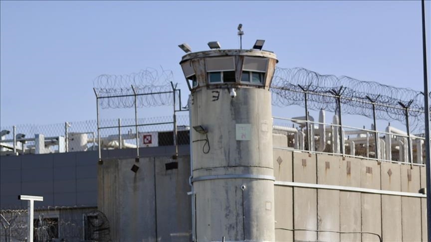 إسرائيل تضفي غموضا على مصير 144 أسيرا فلسطينيا من غزة