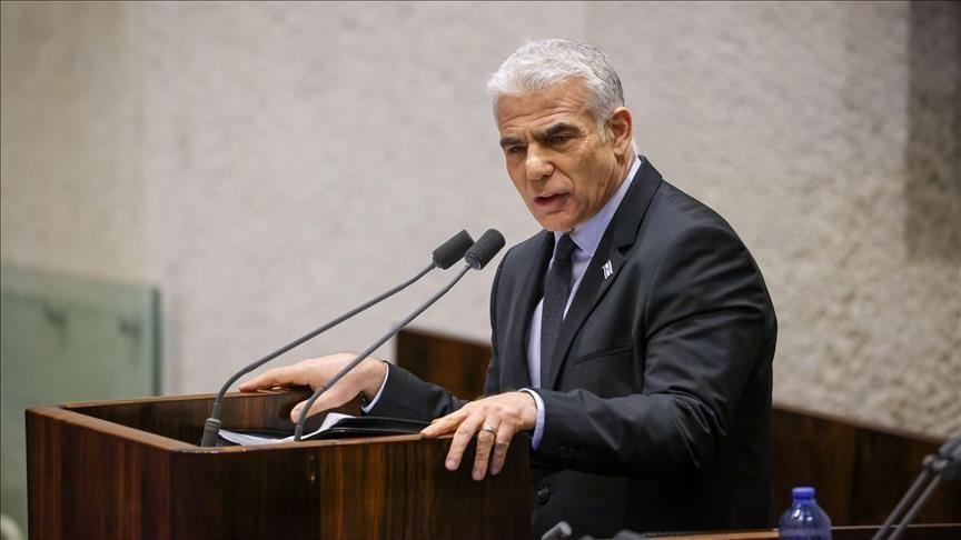 لابيد يعتبر الهجوم الإسرائيلي على دمشق سلوك متهور