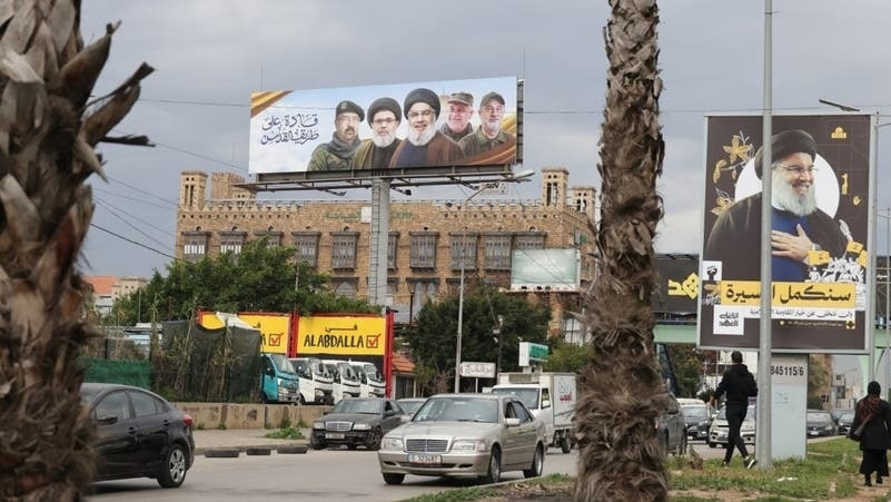 حزب الله يعلن حالة التأهب القصوى مغادرة العائلات وإخلاء مراكزه وإغلاق الهواتف